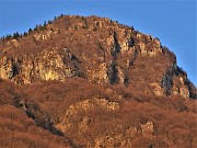 74 Zoom in Cima Cornetti (1605 m)